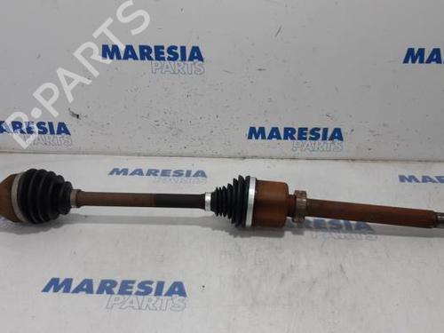 Used Right front driveshaft RENAULT TRAFIC III Van (FG_) 1.6 dCi 145 (FGMG) (145 hp) 31473166