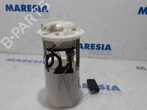 Used Fuel pump FIAT 500 C (312_) 1.2 (312CXA1A, 312AXA1A) (69 hp) 31506699