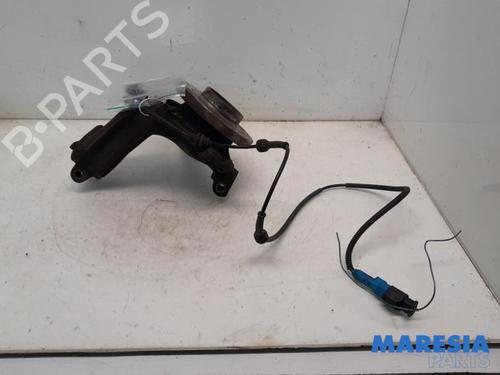 Used Left front steering knuckle PEUGEOT 208 I (CA_, CC_) 1.2 VTI 82 (82 hp) 31465123
