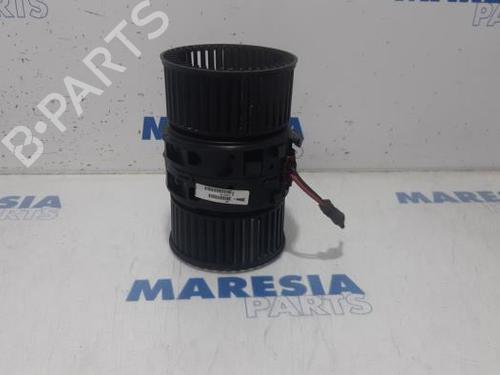 Used Heater blower motor RENAULT MEGANE III Hatchback (BZ0/1_, B3_) 1.5 dCi (BZ0C) (90 hp) 31389080