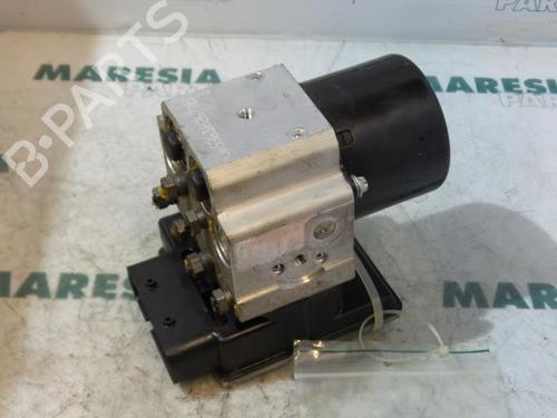 Used ABS pump LANCIA YPSILON (843_) 1.2 (843.AXB1A) (80 hp) 31405184