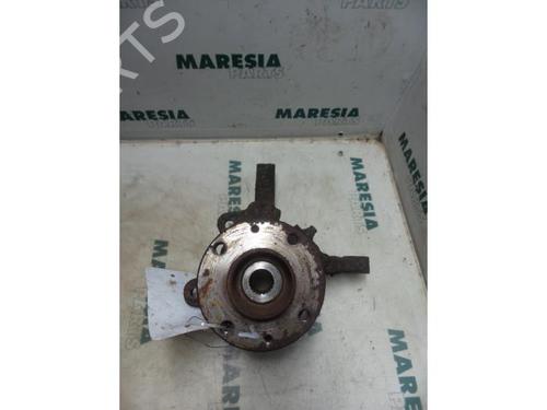 left-front-steering-knuckle-renault-kangoo-express-fc01_-1997-31413575 main image