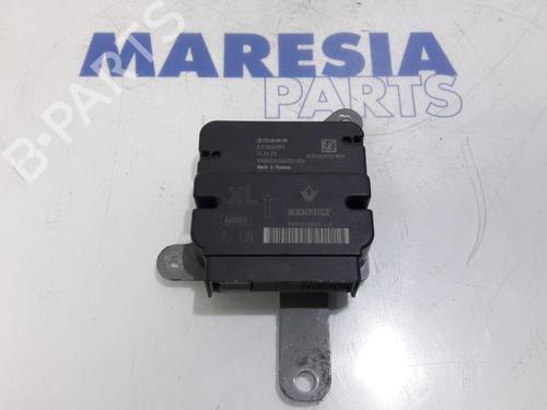 Used ECU airbags RENAULT CLIO IV Grandtour (KH_) 1.5 dCi 90 (KHN3, KHN4) (90 hp) 31511594