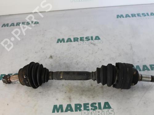 Used Left front driveshaft FIAT STILO (192_) 1.8 16V (192AXC1A, 192BXC1A) (133 hp) 31501550