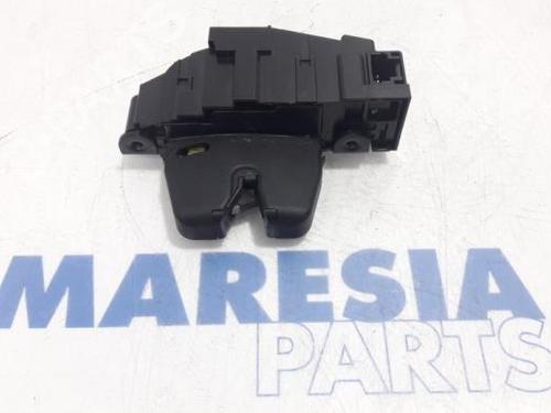 electronic-module-peugeot-508-i-8d_-2010-2011-2012-2013-2014-2015-2016-2017-2018-31494540 main image