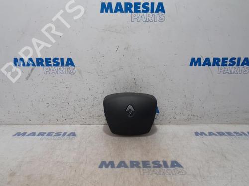Used Driver airbag RENAULT MEGANE III Grandtour (KZ0/1) 1.2 TCe (KZ2B, KZ11) (116 hp) 31482711