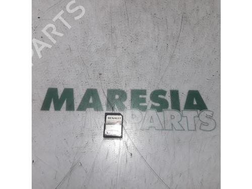 Used Electronic module RENAULT MEGANE III Grandtour (KZ0/1) 1.5 dCi (KZ0C, KZ1A) (90 hp) 31472840