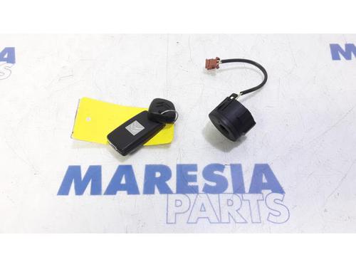 Engine control unit (ECU) CITROËN JUMPY II Van 1.6 HDi 90 8V | BP31530311M57