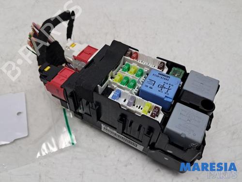 Used Fuse box CITROËN C4 Grand Picasso II (DA_, DE_) 1.6 THP 165 (165 hp) 31498170