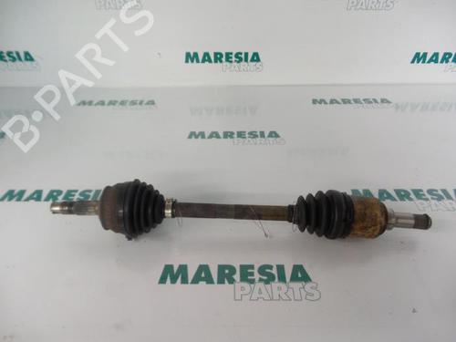 Used Left front driveshaft FIAT PUNTO (176_) 60 1.2 (176AP, 176AR, 176AQ, 176BB) (60 hp) 31422562