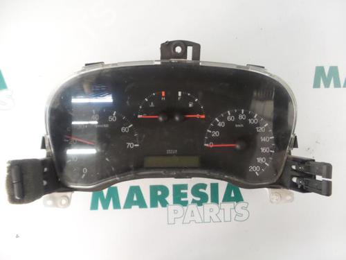 instrument-cluster-fiat-punto-188_-1999-2000-2001-2002-2003-2004-2005-2006-2007-2008-2009-2010-2011-2012-31390055 main image
