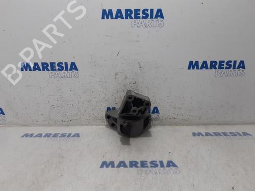 Used Gearbox mount OPEL COMBO Box Body/MPV (X12) 1.3 CDTI (B05) (90 hp) 31524602