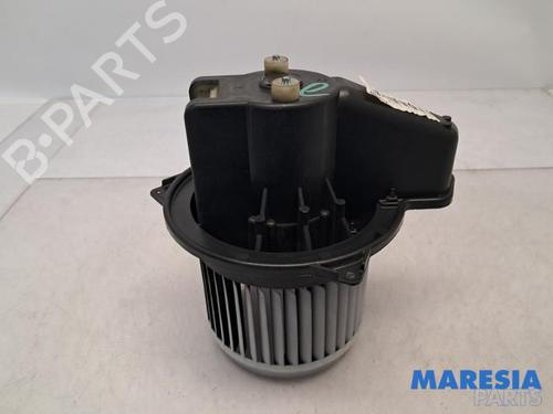 Used Heater blower motor Heater blower motor FIAT 500 (312_) 1.2 (312AXA1A) (69 hp) 31407887 31407887