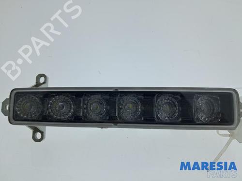 Højre positionslygte PEUGEOT 108 1.0 VTi (69 hp) 33054853