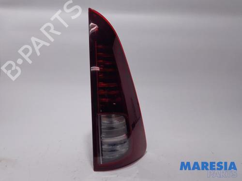 Used Right taillight RENAULT ESPACE IV (JK0/1_) 2.0 (JK0A, JK1D, JK0N) (170 hp) 31500533