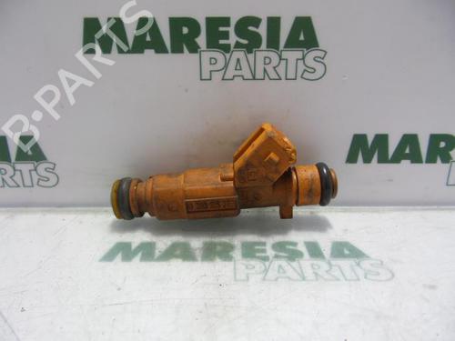 Used Injector ALFA ROMEO 146 (930_) 1.8 i.e. 16V T.S. (930.B1A) (144 hp) 31464985