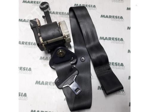 Used Front right seatbelt RENAULT CLIO II (BB_, CB_) 1.4 16V (B/CB0P, BB13) (98 hp) 31447162
