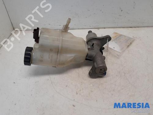 Brake master cylinder CITROËN C5 III (RD_) 2.0 16V (RDRFJC, RDRFJF) | BP31508709M77 - Image 4