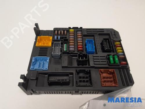 Used Fuse box PEUGEOT EXPERT Van (V_) 1.6 BlueHDi 95 (95 hp) 31395133