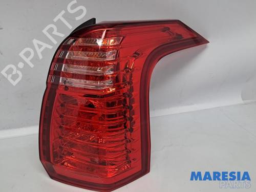 Used Right taillight PEUGEOT 5008 (0U_, 0E_) 1.6 16V (156 hp) 31425222