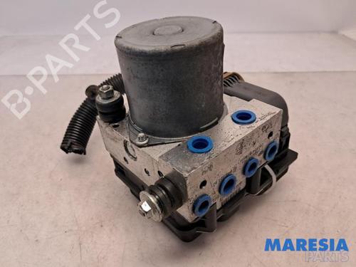 Used ABS pump PEUGEOT 3008 I MPV (0U_) 1.6 VTi (120 hp) 31454373