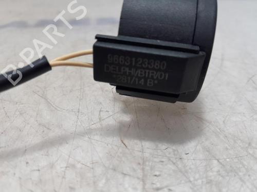 Engine control unit (ECU) CITROËN C3 II (SC_) 1.2 VTi 82 | BP31513791M57 