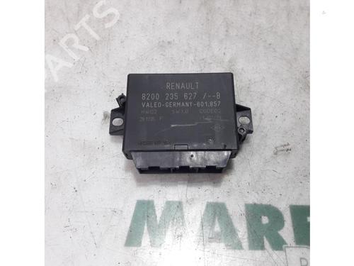 Used Electronic module RENAULT SCÉNIC II (JM0/1_) 1.6 16V (JM1R) (112 hp) 31464831