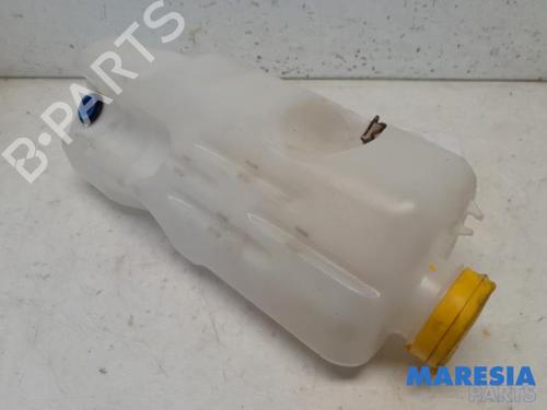 Sprinklertank RENAULT TWINGO III (BCM_, BCA_) 1.0 SCe 70 | BP31426312C113 - Image 2