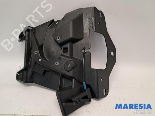 Used Hood lock RENAULT ZOE Hatchback Van (BFM_) Electric (BFME) (92 hp) 31631986