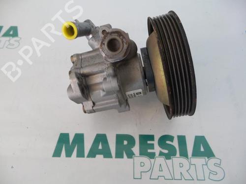Used Steering pump ALFA ROMEO 146 (930_) 1.4 i.e. 16V T.S. (930.B3A) (103 hp) 31421741