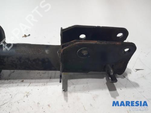 Right front shock absorber PEUGEOT EXPERT Van (VF3A_, VF3U_, VF3X_) 2.0 HDi 120 | BP31519699M17