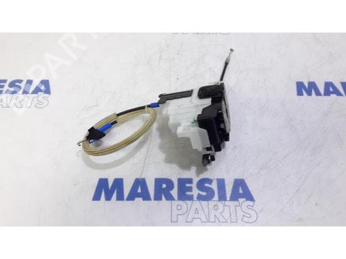 Used Electronic module FIAT FIORINO Box Body/MPV (225_) 1.3 D Multijet (225BXD1A, 225BXB1A, 225BXB11) (75 hp) 31424933