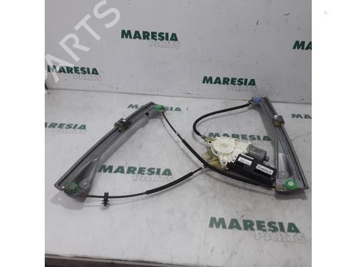Used Front left window mechanism RENAULT LAGUNA III (BT0/1) 2.0 16V (BT05, BT0F, BT0W) (140 hp) 31526631