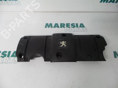 Used Valve cover PEUGEOT 206 CC (2D) 1.6 16V (2DNFUF, 2DNFUR) (109 hp) 31525989