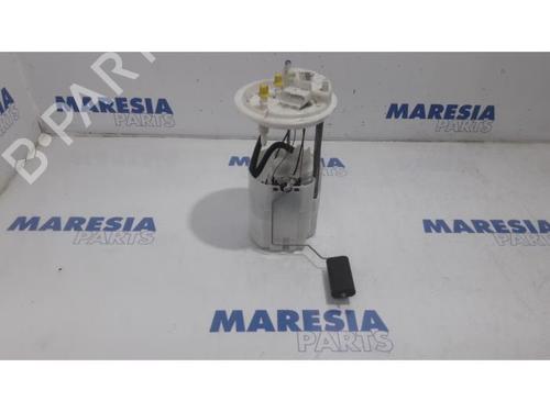 Used Fuel pump FIAT 500 (312_) 0.9 (312AXG1A, 312.AXG11) (86 hp) 31516415