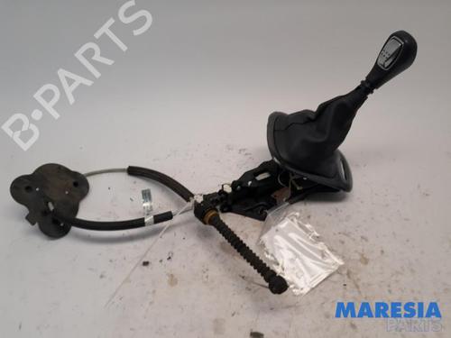 Used Gear lever RENAULT GRAND SCÉNIC III (JZ0/1_) 2.0 16V (JZ0G) (140 hp) 31430756