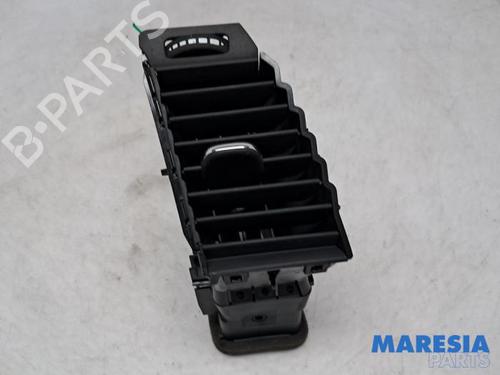 Used Air vent Air vent OPEL ASTRA K Sports Tourer (B16) 1.2 Turbo (35) (110 hp) 39896603 39896603