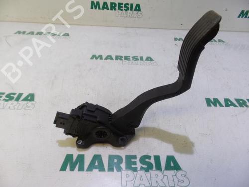 electronic-module-peugeot-208-i-ca_-cc_-2012-2013-2014-2015-2016-2017-2018-2019-2020-2021-31536364 main image