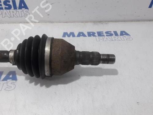 Left front driveshaft FIAT CROMA (194_) 2.2 16V | BP31526303M38