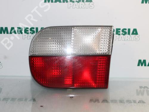 Højre baglygte FIAT PUNTO Convertible (176_) 90 1.6 (88 hp) 31429405