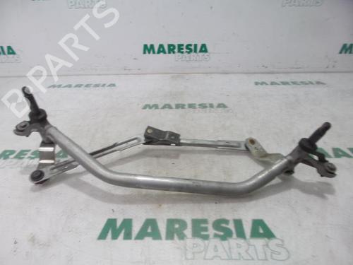 Used Front wipers mechanism PEUGEOT 208 I (CA_, CC_) 1.0 VTi (68 hp) 31494974