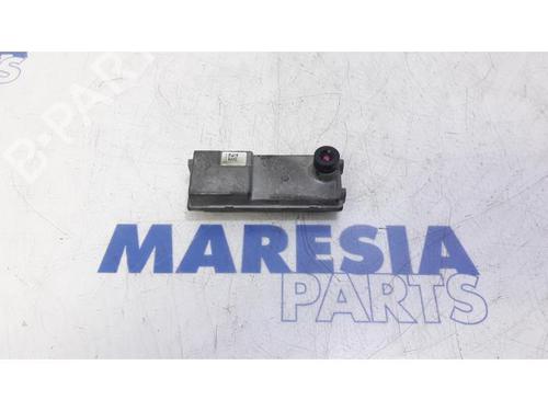 Kamera RENAULT MEGANE IV Grandtour (K9A/M/N_) 1.2 TCe 130 (K9MR) (130 hp) 31537114