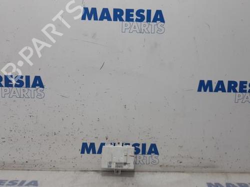 Used Electronic module Electronic module RENAULT MEGANE III Hatchback (BZ0/1_, B3_) 1.4 TCe (BZ0F, BZ1V) (131 hp) 31455139 31455139