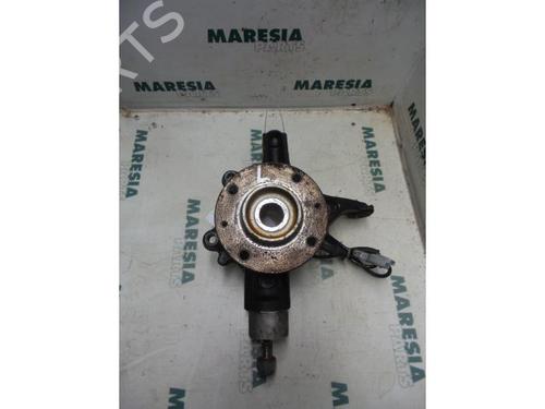 Used Left front steering knuckle CITROËN C4 Coupe (LA_) 1.6 16V (109 hp) 31529540