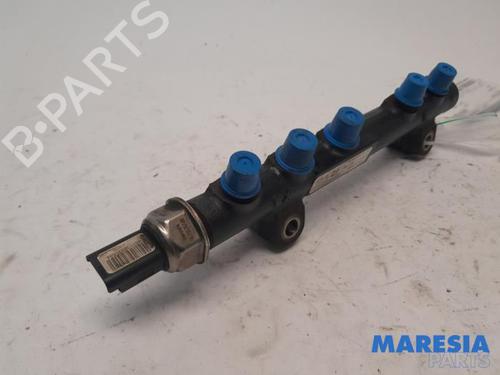 Injection rail PEUGEOT 208 I (CA_, CC_) 1.4 HDi | BP31430505M98