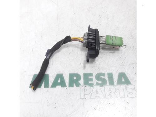 Used Electronic sensor RENAULT MASTER III Van (FV) 2.3 dCi 125 FWD (FV0C, FV0D, FV0G, FV0H, FV0J, FV0K,... (125 hp) 31422637
