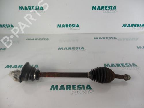 Used Left front driveshaft RENAULT MEGANE I (BA0/1_) 2.0 i (BA0G) (114 hp) 31496358