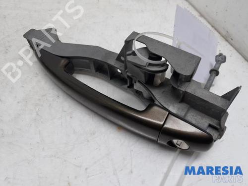 front-left-exterior-door-handle-peugeot-3008-i-mpv-0u_-2009-2010-2011-2012-2013-2014-2015-2016-2017-31432366 main image