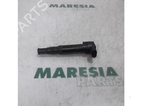 Used Ignition coil PEUGEOT 208 I (CA_, CC_) 1.0 VTi (68 hp) 31470606