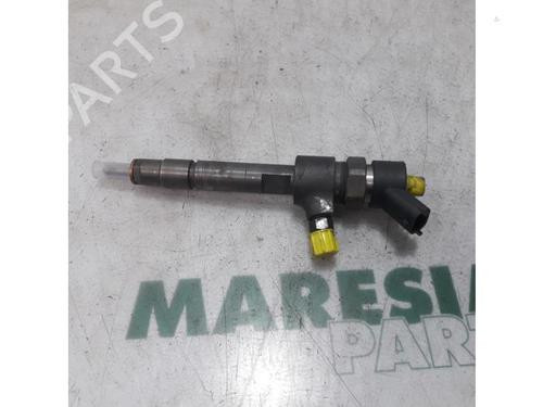 Used Injector FIAT PUNTO (188_) 1.9 JTD 80 (188.237, .257, .337, .357) (80 hp) 31494649